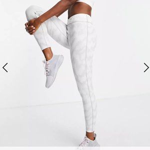 VAI21 High Rise High Waist print active leggings light gray ASOS Women’s 10